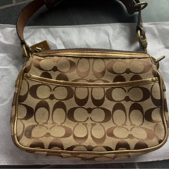 Coach Brown and Gold Shoulder Bag - Picture 4 of 11